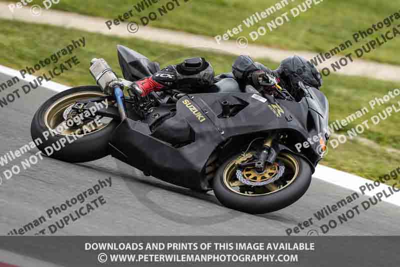 cadwell no limits trackday;cadwell park;cadwell park photographs;cadwell trackday photographs;enduro digital images;event digital images;eventdigitalimages;navarra;no limits trackdays;peter wileman photography;racing digital images;trackday digital images;trackday photos